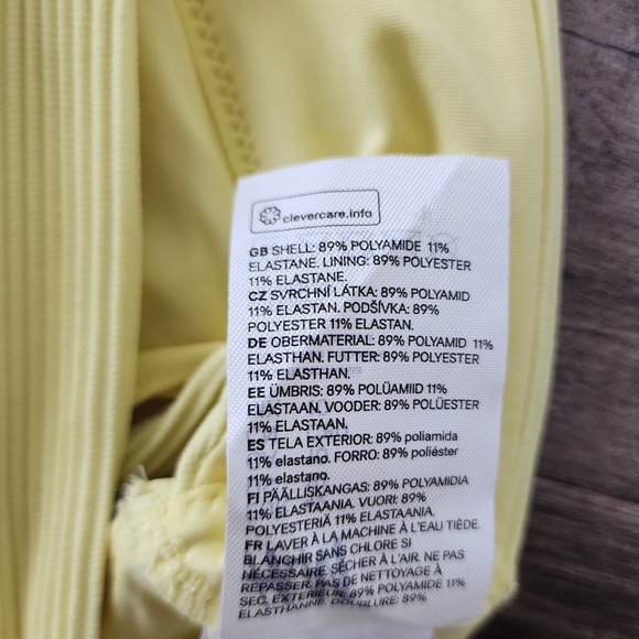 H&M Ribbed Yellow Triangle Bikini Top Size 10 - Picture 9 of 9